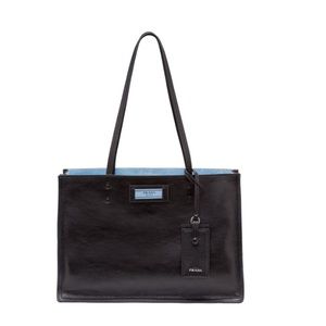 ❤️SOLD❤️Prada black calf leather etiquette tote